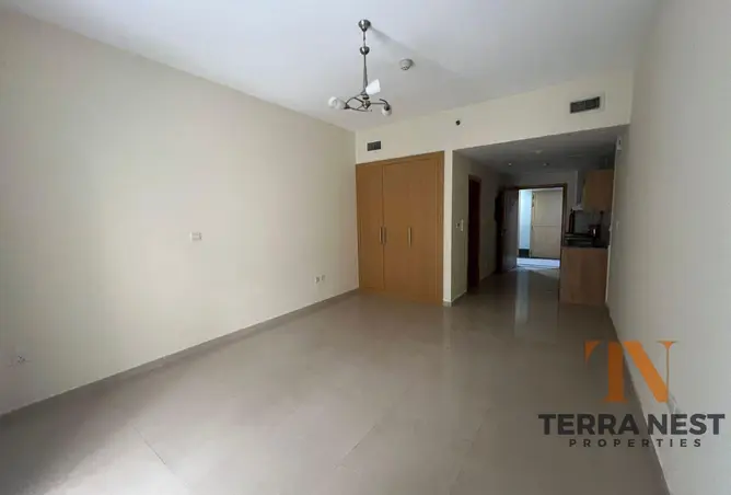 147800657 - Property Image 3