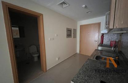 Apartment - Studio - 1 for rent in May Residence 3 - May Residence - District 10 - Jumeirah Village Circle - Dubai