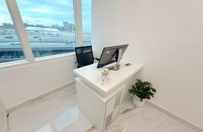Office Space - Studio - 1 for rent in Fatima Mohammad Ahmad Bin Suleiman Building - Al Raffa - Bur Dubai - Dubai