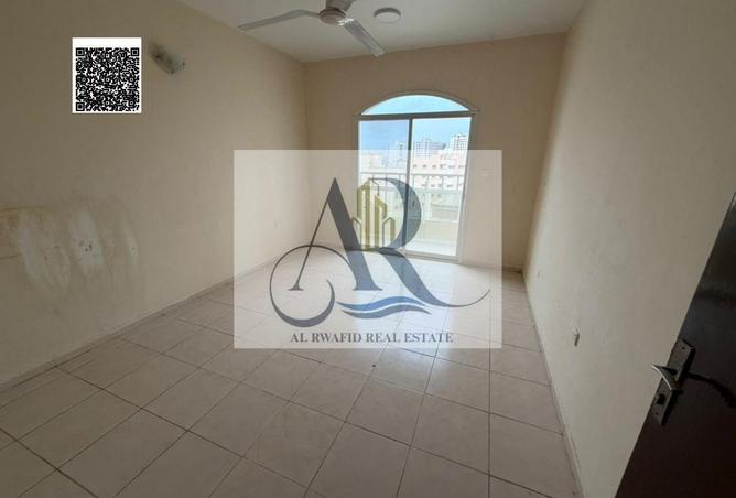 شقة غرفة وصالة للإيجار السنوي في منطقة الرميلة 1