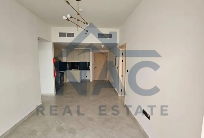 151906300 - Property Image 2