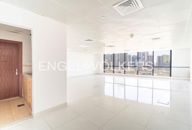 104693622 - Property Image 2