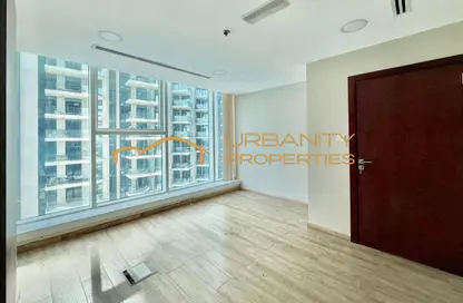 مكتب للايجار في برج المنارة - الخليج التجاري - دبي