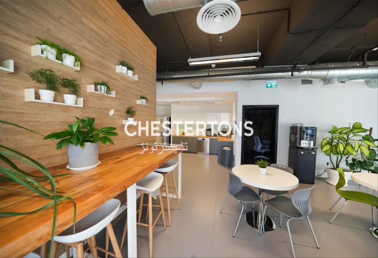 94013874 - Property Main Image