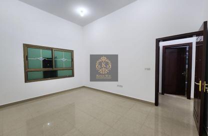 Apartment - 2 Bedrooms - 2 Bathrooms for rent in Mohamed Bin Zayed City - Abu Dhabi
