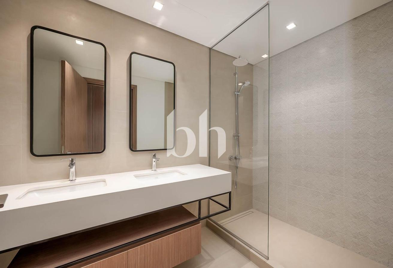 Brand New |Vacant|Prime Location|Premium Amenities photo 11