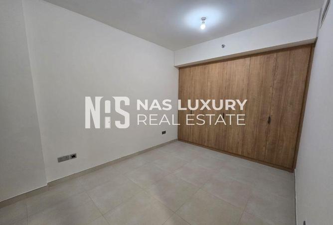 16213017 - Property Image 3