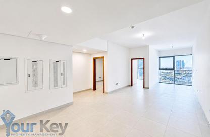 Apartment - 2 Bedrooms - 2 Bathrooms for rent in Radiant Square - City Of Lights - Al Reem Island - Abu Dhabi Apartment - 2 Bedrooms - 2 Bathrooms for rent in Radiant Square - City Of Lights - Al Reem Island - Abu Dhabi