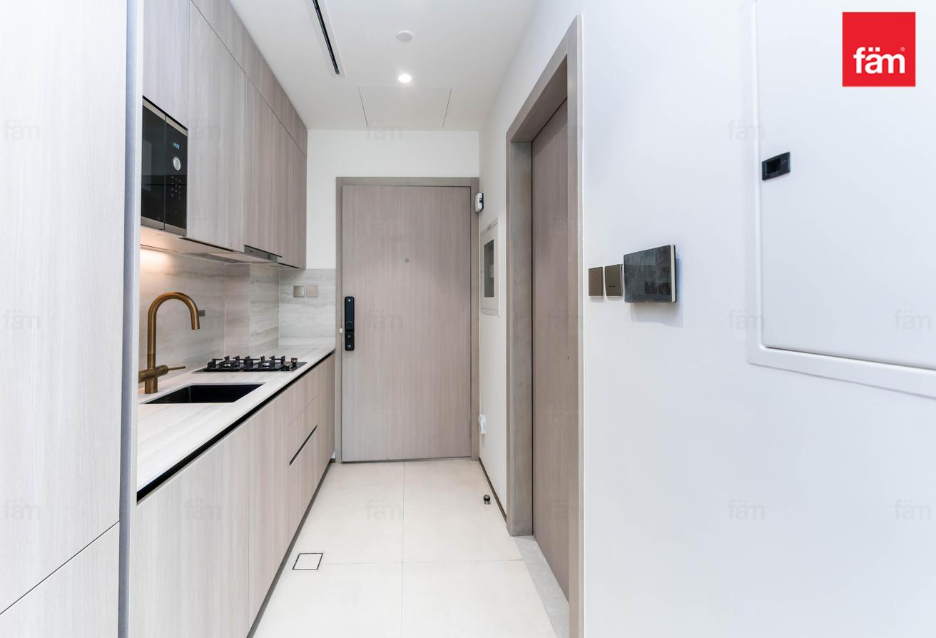 High Floor | Brand New | Fully Furnished photo 5