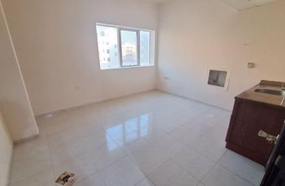 Apartment - Studio - 1 for rent in GGICO Building Moweilah - Muwaileh Commercial - Sharjah