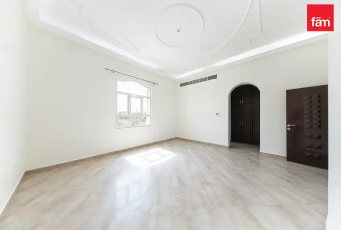 162801480 - Property Image 3