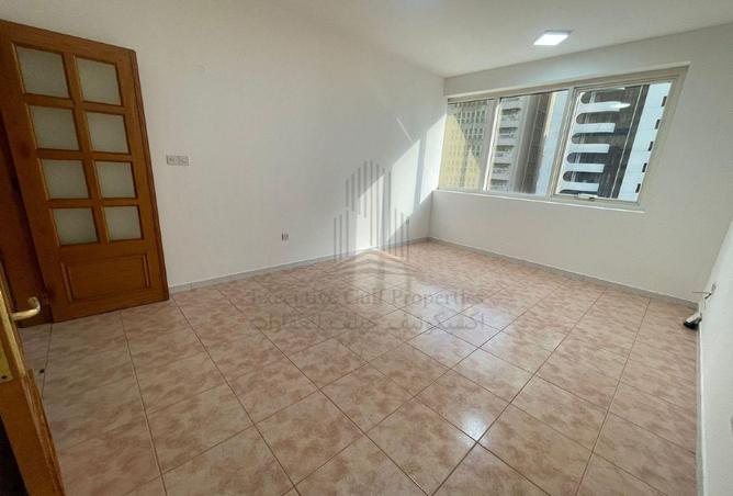 91811302 - Property Main Image