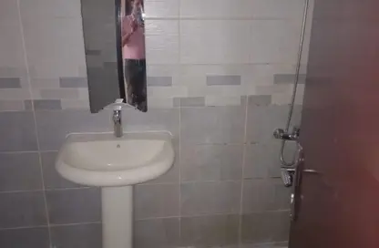 شقة - 1 حمام للايجار في المويهات - عجمان