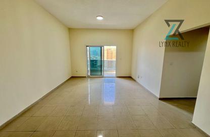 Apartment - 2 - 3 for rent in Mohammed Saeed Hareb Building (KML3) - Oud Metha - Bur Dubai - Dubai