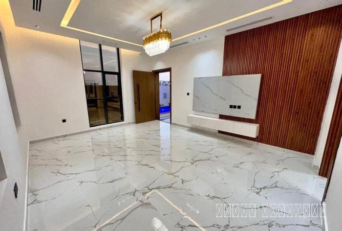 81123382 - Property Image 2