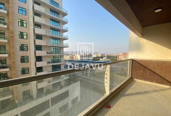 Near Metro | Newly Renovated | Pet Friendly 1BR photo 3
