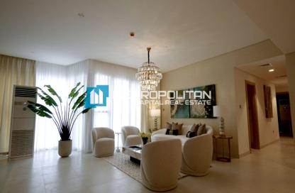 Apartment - 2 Bedrooms - 3 Bathrooms for sale in Radiant Square - City Of Lights - Al Reem Island - Abu Dhabi