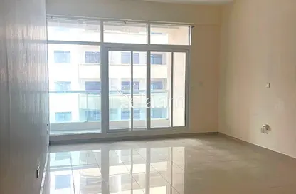 Apartment - 2 Bedrooms - 2 Bathrooms for rent in Al Mamzar Building - Al Mamzar - Deira - Dubai