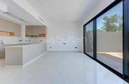 Townhouse - 2 Bedrooms - 3 Bathrooms for rent in Falcon Island - Al Hamra Village - Ras Al Khaimah
