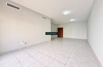 Apartment - 1 Bedroom - 2 Bathrooms for rent in Golf Apartments - Al Hamra Village - Ras Al Khaimah