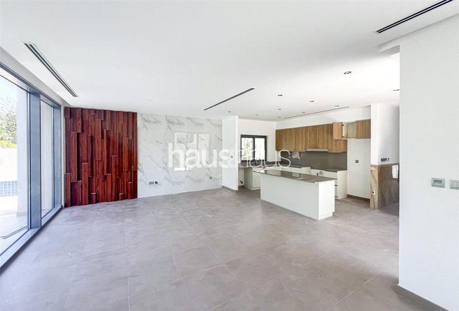 101710527 - Property Image 3