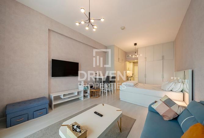 Elegant Apartment | Sea View | Ready to Move In photo 2