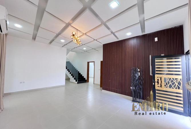 114182939 - Property Image 3