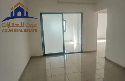 Apartment - 2 Bedrooms - 2 Bathrooms for rent in Qasimia 13 building - Al Nad - Al Qasimia - Sharjah