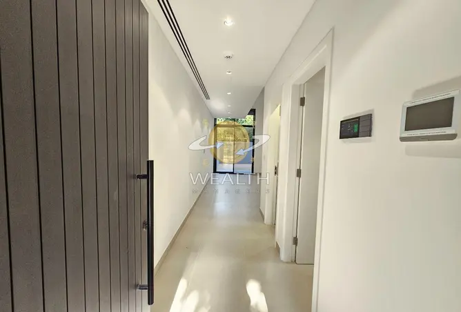 151358985 - Property Image 2