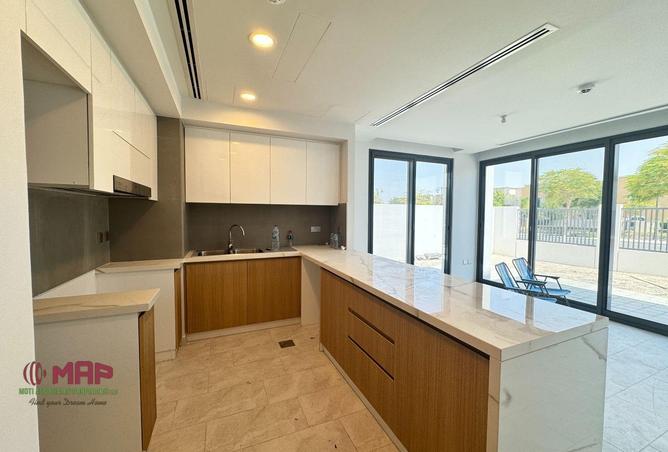 98260828 - Property Image 2