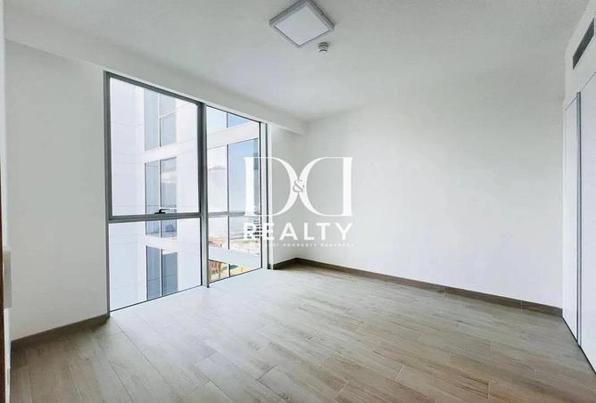 76963123 - صورة العقار 3