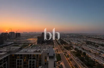 Apartment - 4 Bedrooms - 4 Bathrooms for sale in Jenna Main Square 1 - Jenna Main Square - Town Square - Dubai