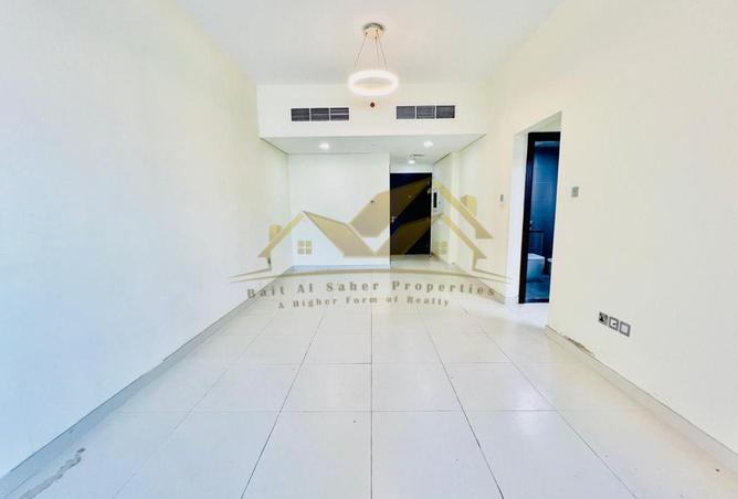 2PDx2IY3MzQ - الصورة الرئيسية للعقار