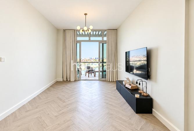 Fully Upgraded | Stunning Views | Vacant