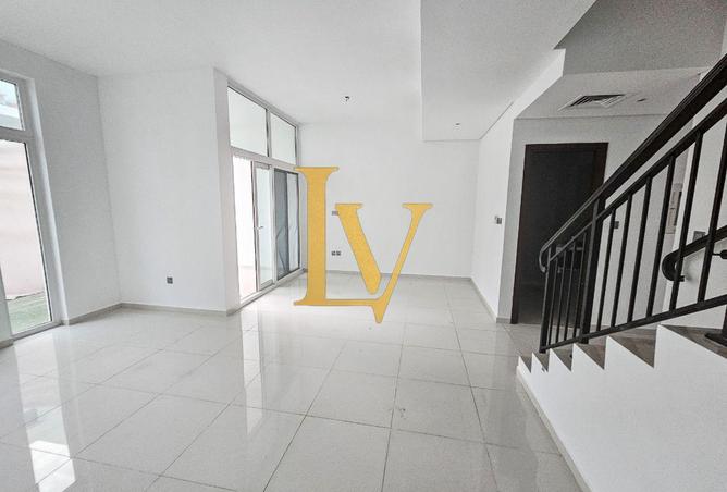 72305485 - صورة العقار 3