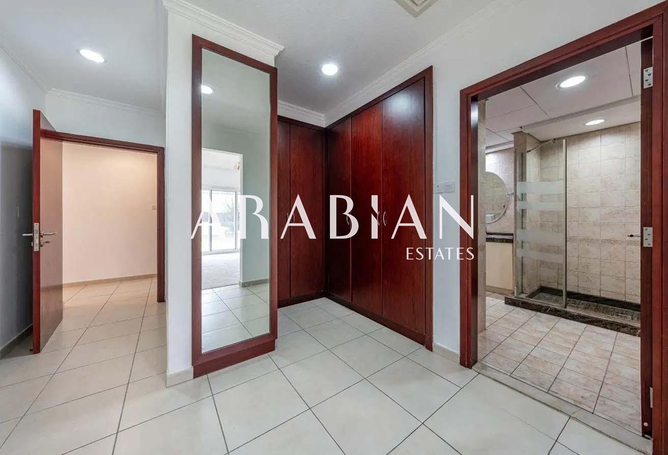 Vacant | Spacious Plot | Upgraded photo 15