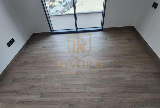 126101901 - Property Image 2