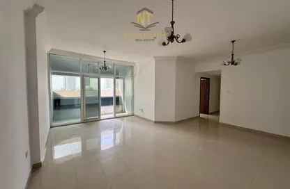Apartment - 3 Bedrooms - 3 Bathrooms for rent in New Al Taawun Road - Al Taawun - Sharjah