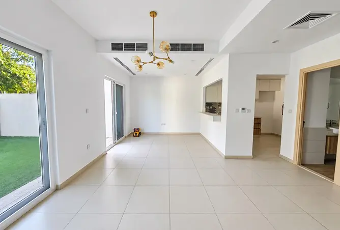 165582995 - Property Image 3
