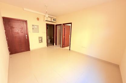 Apartment - 1 - 1 for rent in Fire Station Road - Muwaileh - Sharjah Apartment - 1 - 1 for rent in Fire Station Road - Muwaileh - Sharjah