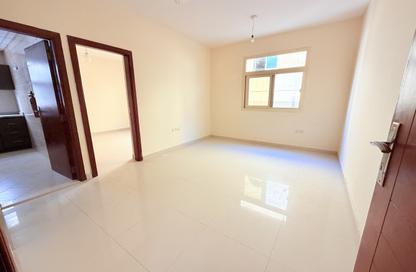 Apartment - 1 - 1 for rent in Fire Station Road - Muwaileh - Sharjah
