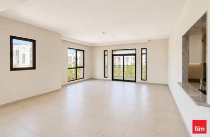 Apartment - 4 - 5 for rent in Lamtara 3 - Madinat Jumeirah Living - Umm Suqeim 3 - Umm Suqeim - Dubai