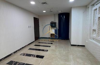 Office Space - Studio - 1 Bathroom for rent in Clover Bay Tower - Business Bay - Dubai