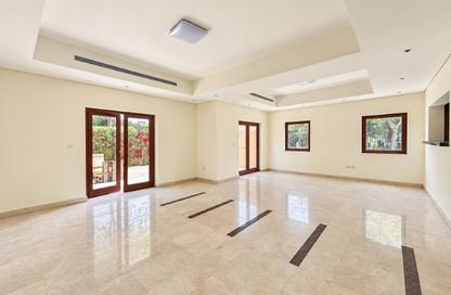 Villa - 3 - 4 for sale in Dubai Style - North Village - Al Furjan - Dubai