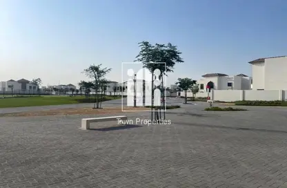 Villa - 4 Bedrooms - 7 Bathrooms for sale in Fay Alreeman - Al Shamkha - Abu Dhabi
