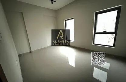 شقة - 3 غرف نوم - 3 حمامات للايجار في برج النعيمية 1 - أبراج النعيمية - النعيمية - عجمان