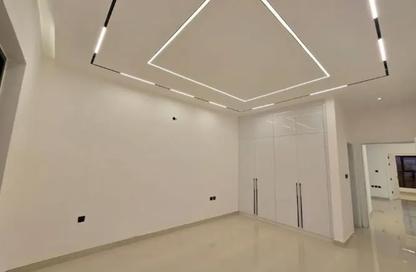 Villa - 4 - 5 for rent in Kabbali Hills - Al Helio 2 - Al Helio - Ajman