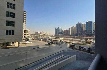 شقة - 1 حمام للايجار في برج الأبطال 1 - أبراج الأبطال - مدينة دبي الرياضية - دبي