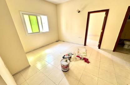 Apartment - 2 - 2 for rent in Muwaileh 3 Building - Muwaileh - Sharjah