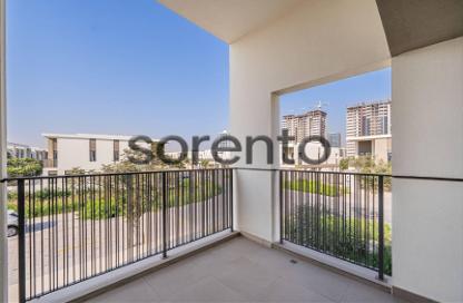 Villa - 4 - 4 for rent in Aura 1 - Aura - Tilal Al Ghaf - Dubai
